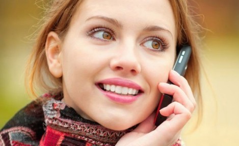 Cep Telefonu Kadınları Daha Fazla Etkiliyor