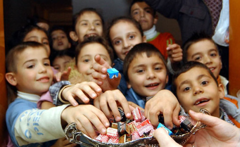 Çocuklara Bayramı Nasıl Yaşatmalıyız?