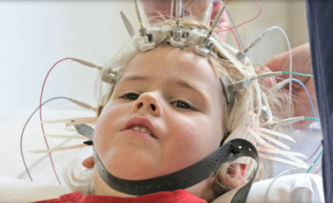 Çocuk EEG Nedir? Nasıl Yapılır?