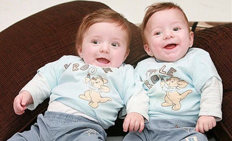 İkiz Bebek Bekleyen Anne Adayları Nelere Dikkat Etmeli?
