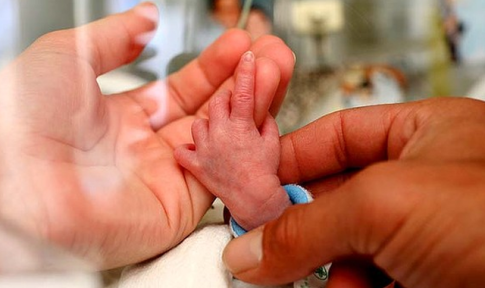 Prematüre Bebeklerin Ölüm Riski Artıyor