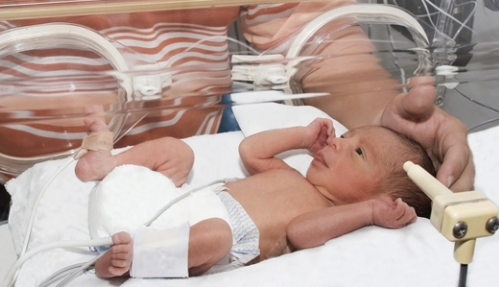 Prematüre Bebek Bakımı