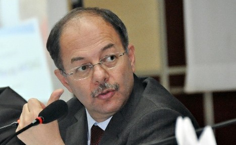 Sezaryenle doğuma kısıtlama geliyor !