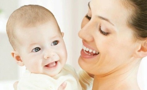 Bebek Kaç Aylıkken Sütten Kesilebilir?