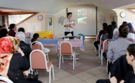‘Ben Anne Oluyorum’ Semineri